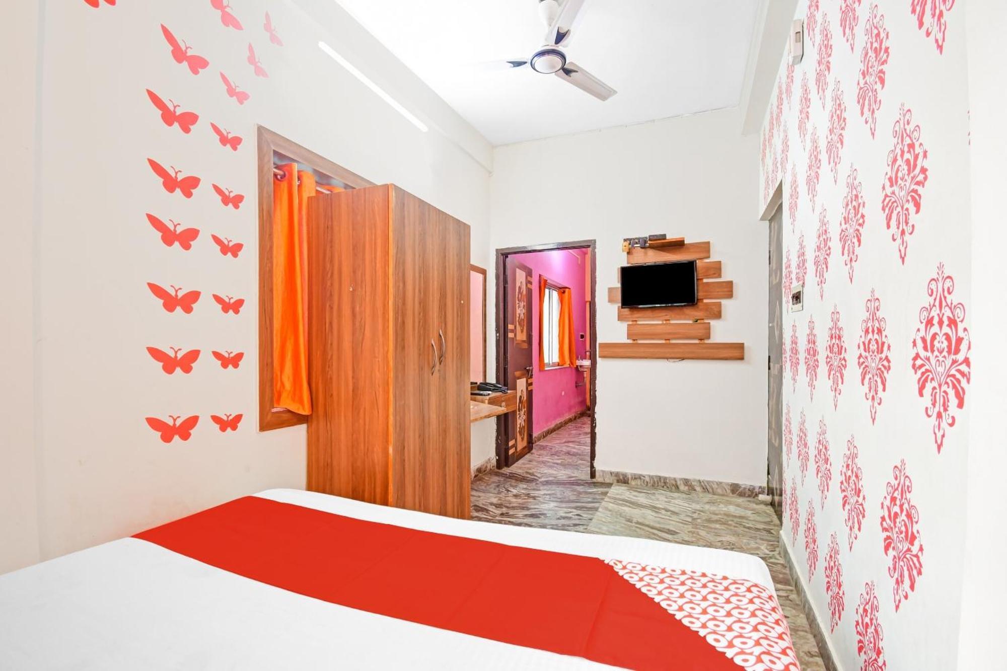 Hotel O Diamond Palace 3*