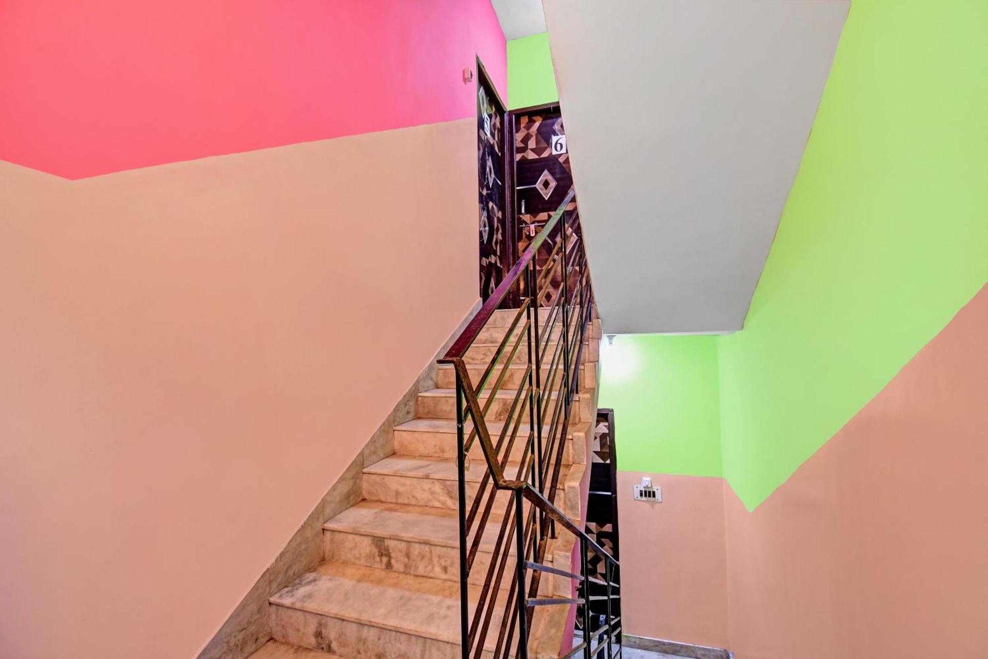 Hotel O Diamond Palace